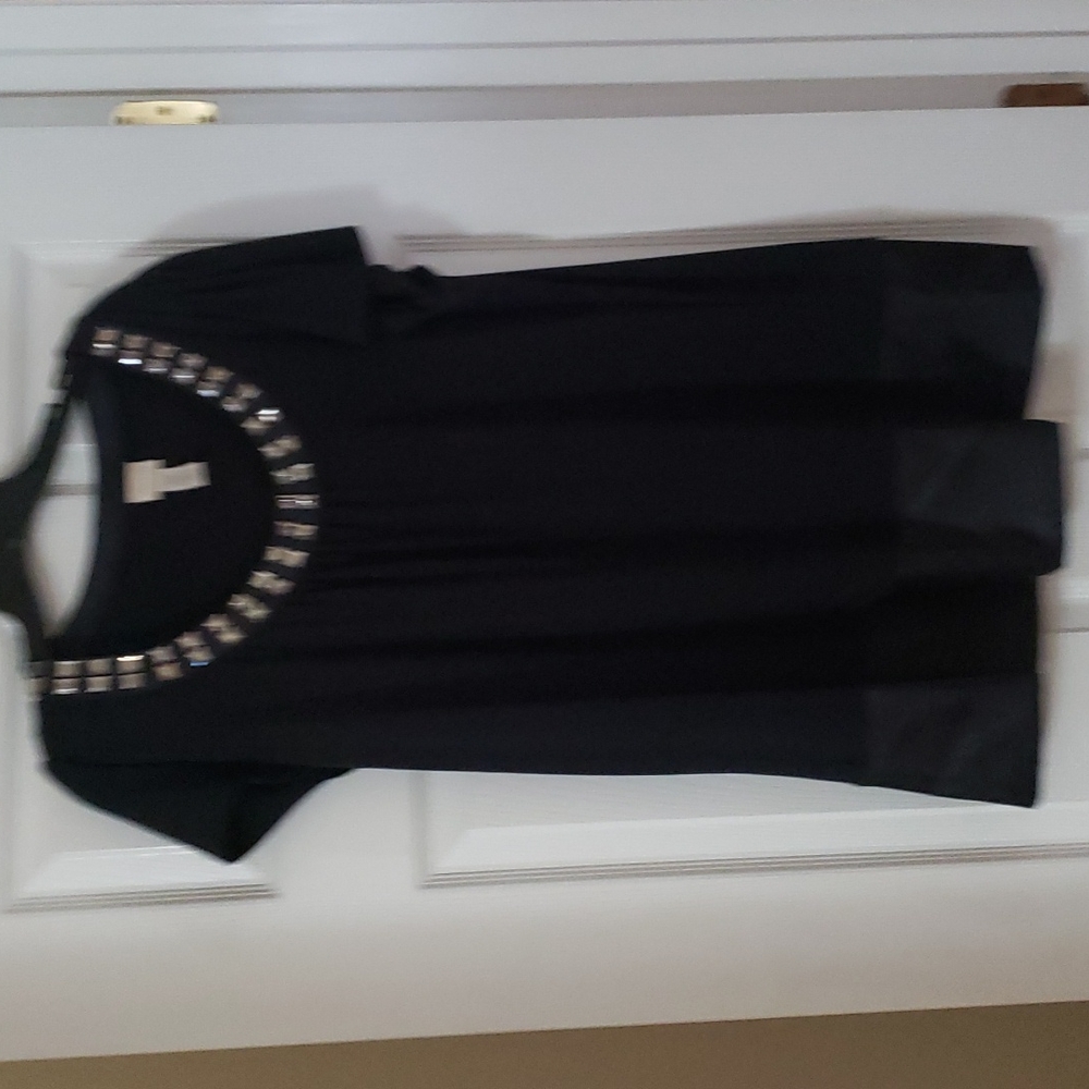 ♥️Lane Bryant tunic with satin trim 14/16♥️